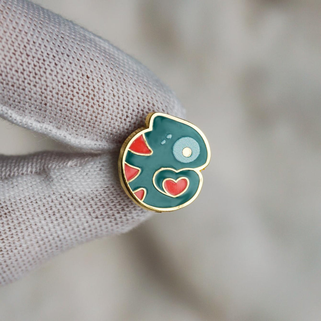 Tiny Love Chameleon Hard Enamel Pin
